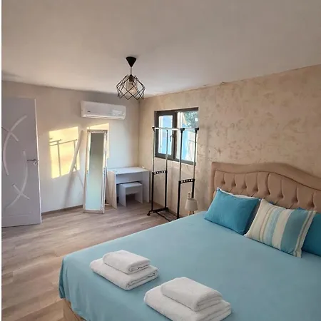 Holiday home почивна база синьо лято Blue Summer Tsarevo