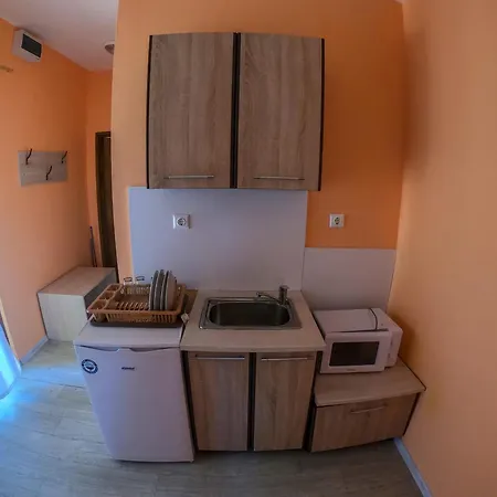 почивна база синьо лято Blue Summer Holiday home Tsarevo